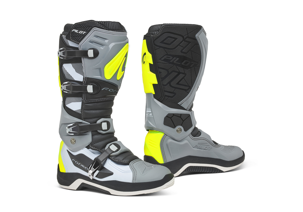 FORC590S_0 Forma Pilot Grey White Yellow Fluo - Image 1