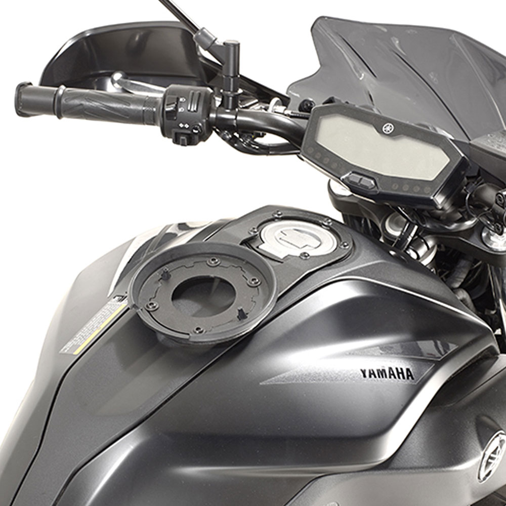 BF36_0 Nosač Tanklock torbe GIVI Yamaha MT07 (18-20) BF36 - Image 1